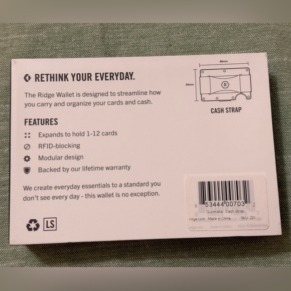 Gunmetal Key & Card Holder - Picture 2 of 4